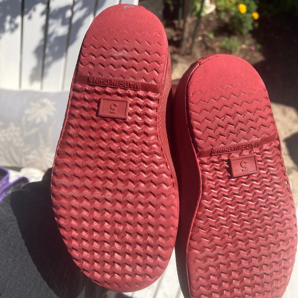 Hunter Red Rain Boots Matte Rubber Finish - Picture 5 of 6